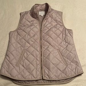 Women’s quilted vests